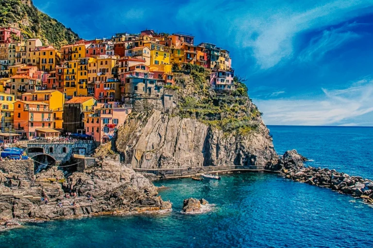 Explora la costa amalfitana un destino unico en el mediterraneo Que hacer y ver en Nápoles Italia durante una parada de crucero