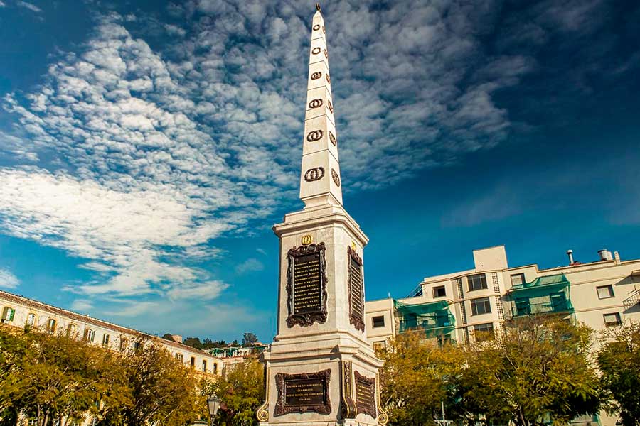 Plaza-de-la-merced-en-Málaga-España