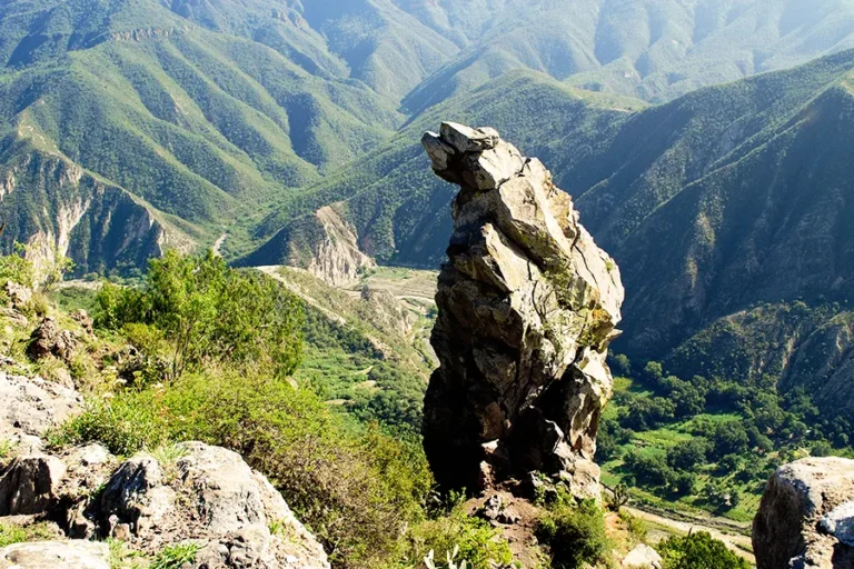 Pena-del-aire-lugar-turistico-en-huasca-de-ocampo-hidalgo-ideal-para-fotos-panoramicas-en-el-mirador