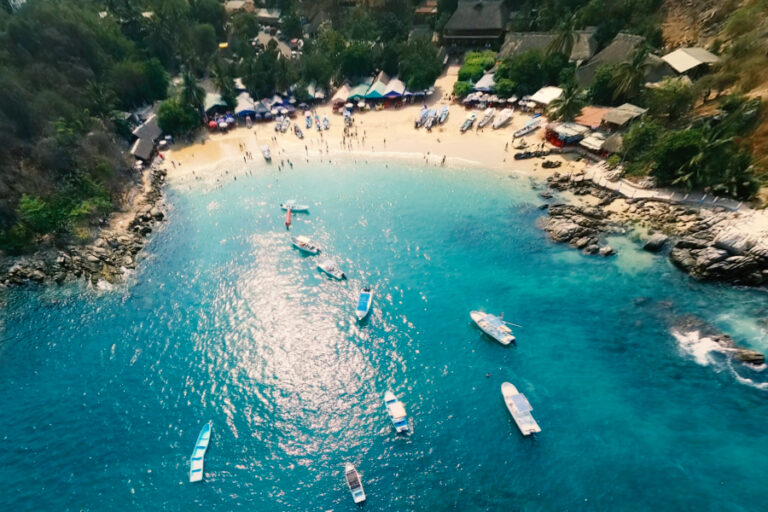 Playa-puerto-angelito-y-manzanillo