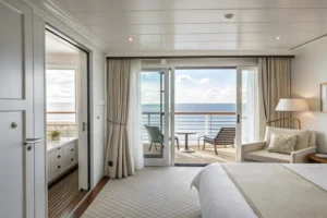 camarote-con-balcon-en-un-crucero-de-lujo