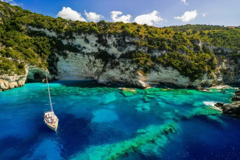 paxos-corfu-playas-de-agua-cristalina-y-paisajes-naturales