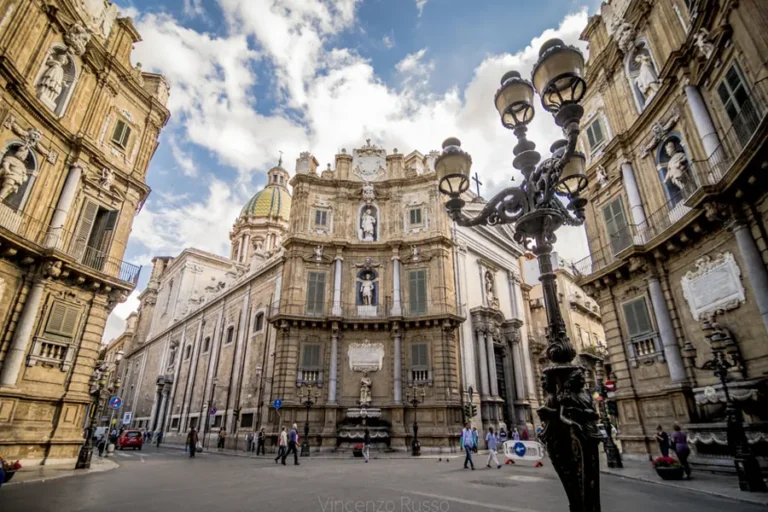 quattro-canti-palermo-barroco-historico-y-punto-turistico