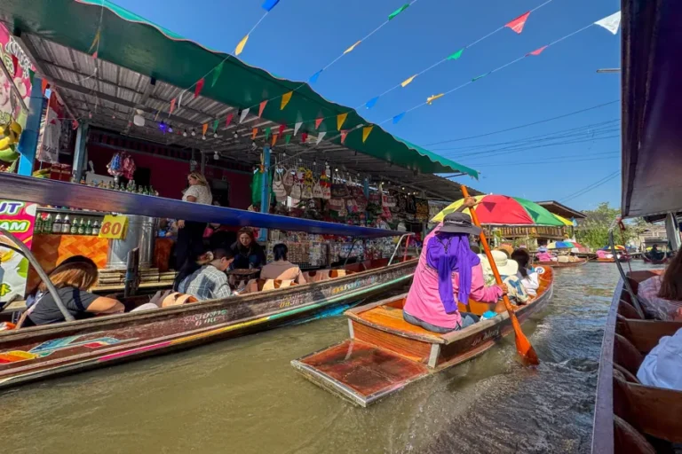 mercado-flotante-en-bangkok-experiencia-cultural-en-crucero-por-tailandia